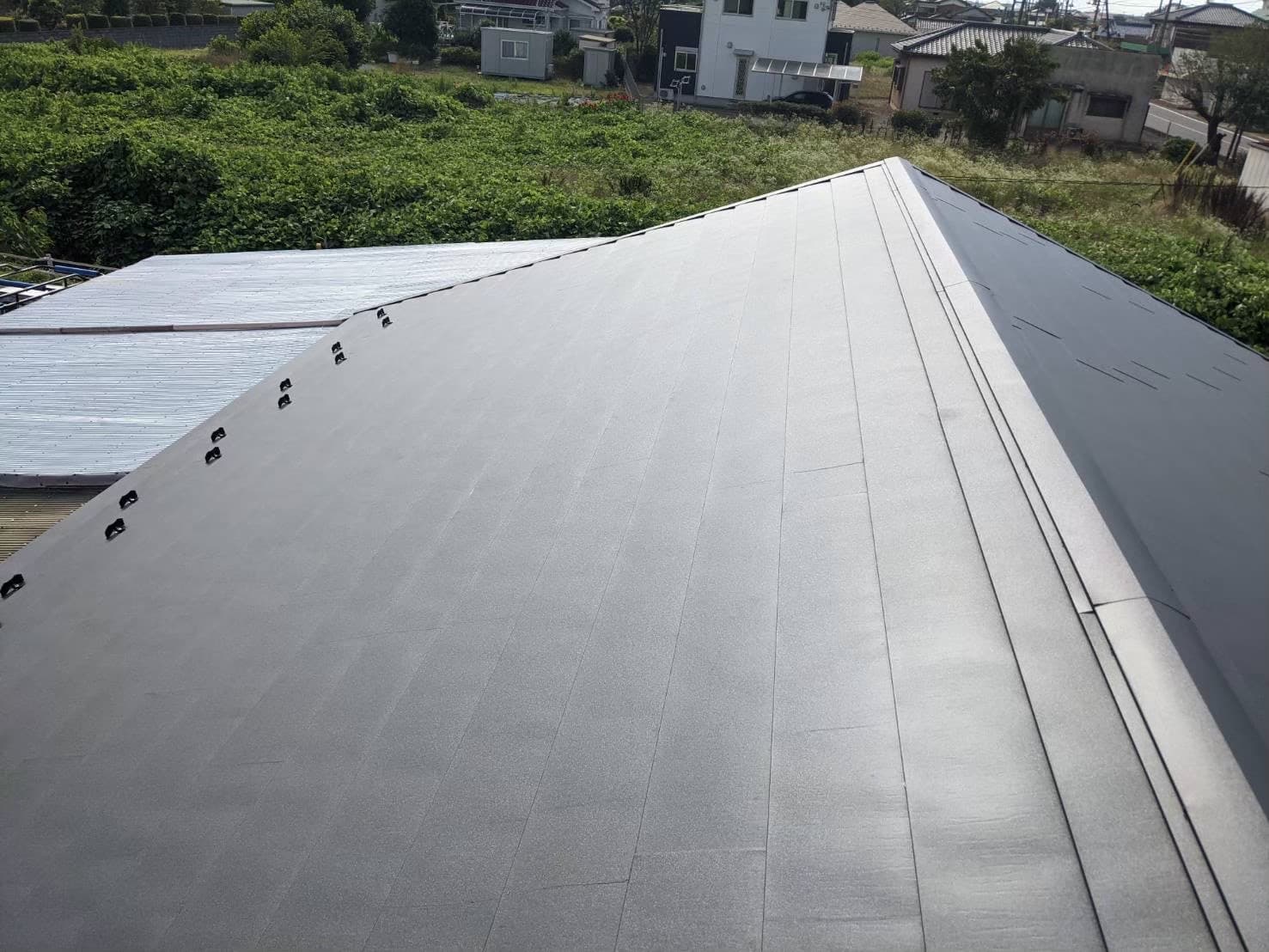 屋根葺き替え工事